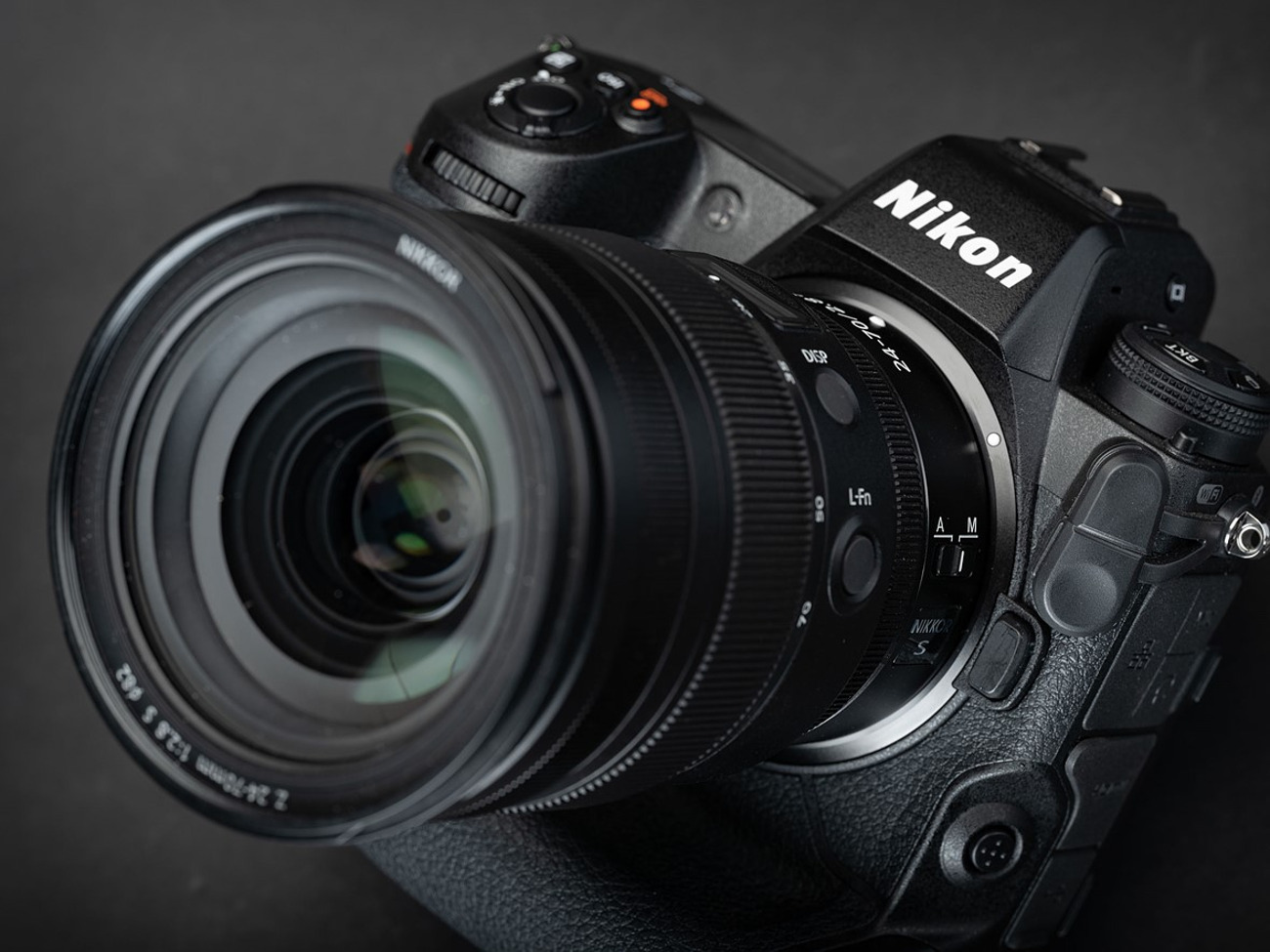 Nikon z9 - full frame mirrorless camera + 28mm - 300mm f/3.5 (free delivery &
