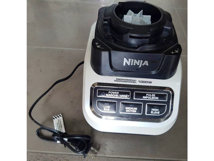 Ninja professional 1.9l 1000-watt stand blender