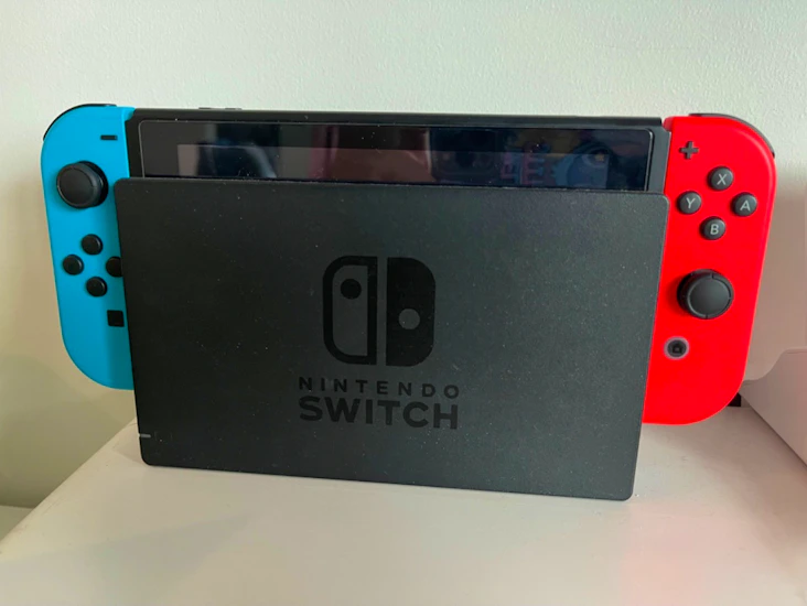 Nintendo switch + zelda: tears of the kingdom