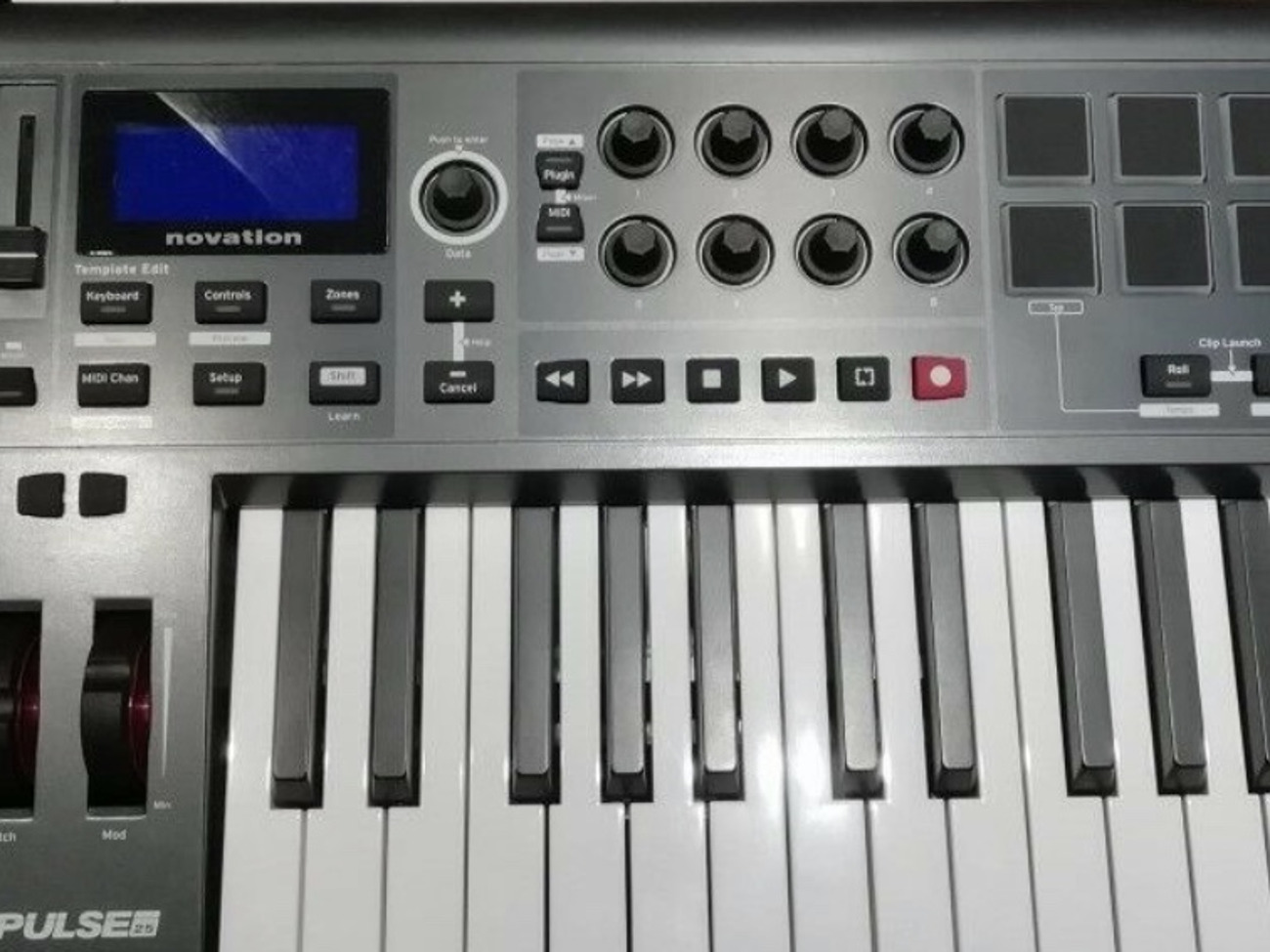 Novation impulse 25