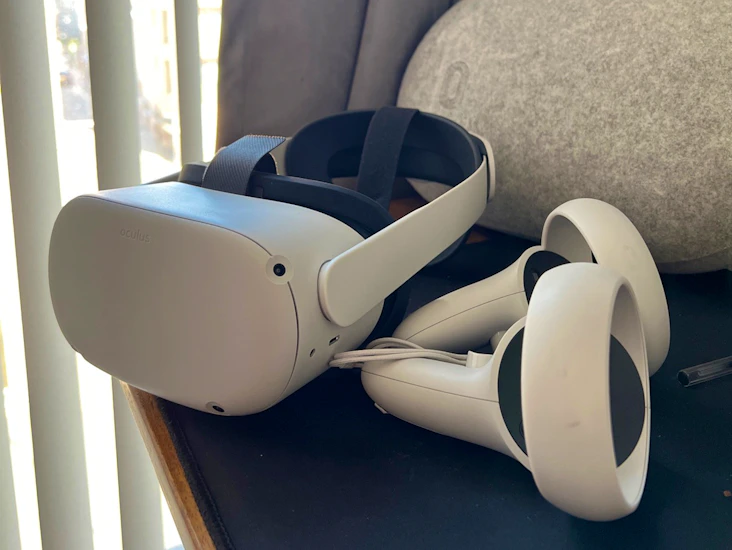 Oculus quest 2 (meta)