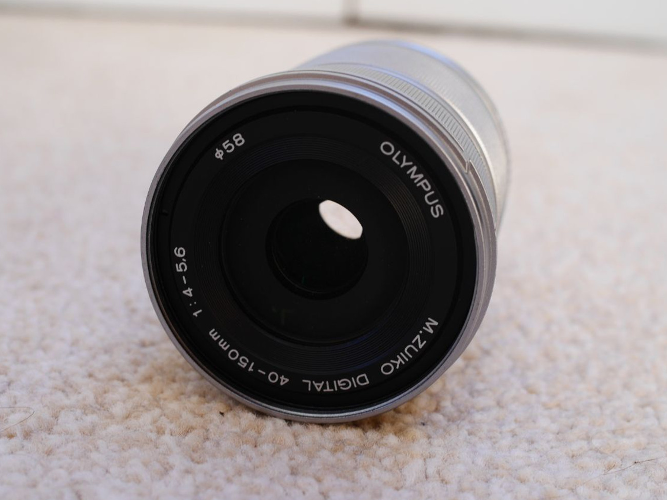 Olympus 40-150mm 4-5.6