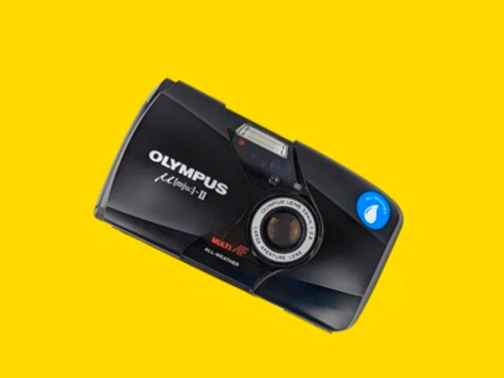 Olympus mju ii f/2.8 - 35mm portable film camera