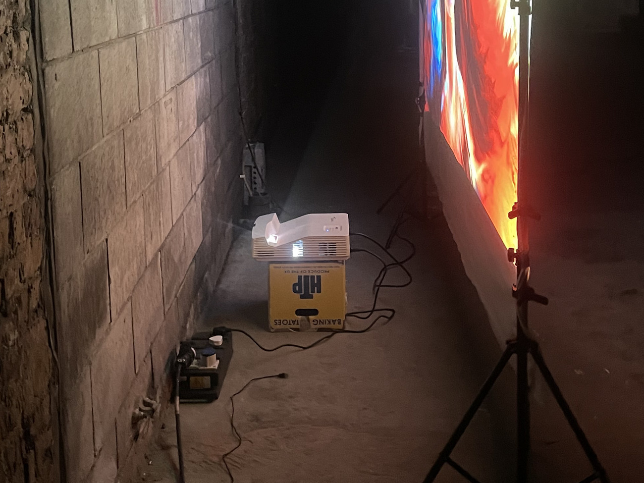 Optoma hd31ust full hd dlp ultra short throw front and rear projector