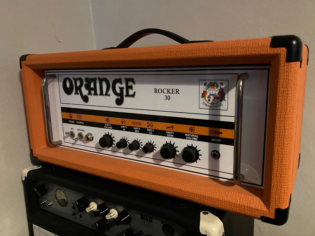 Orange rocker 30 (head only)