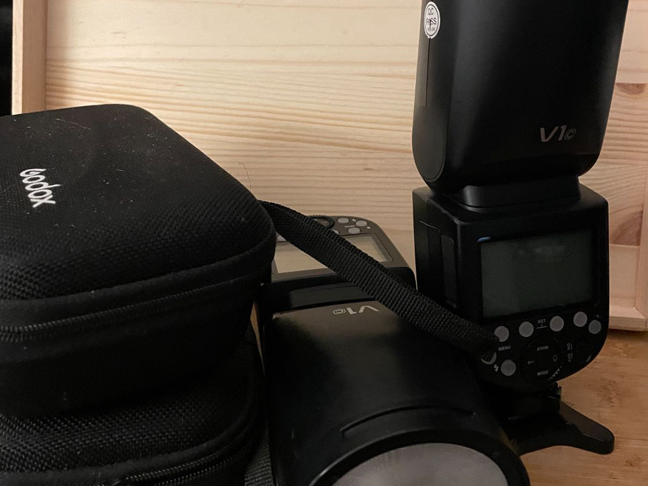 Pair of godox v1 camera flashes and accessories (canon)
