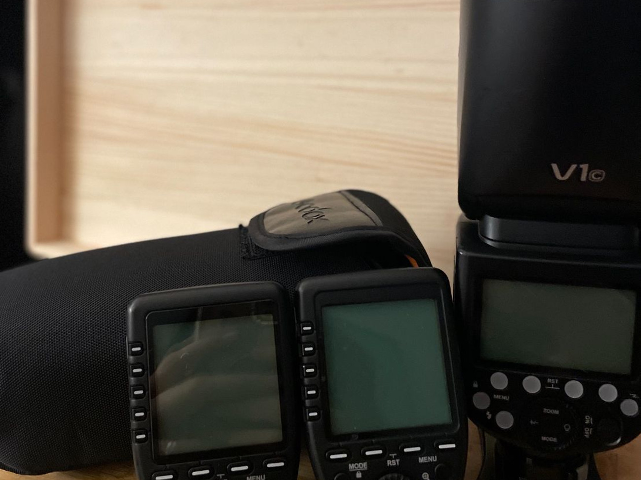 Pair of godox v1 flashes and x-pro transmitters (canon)