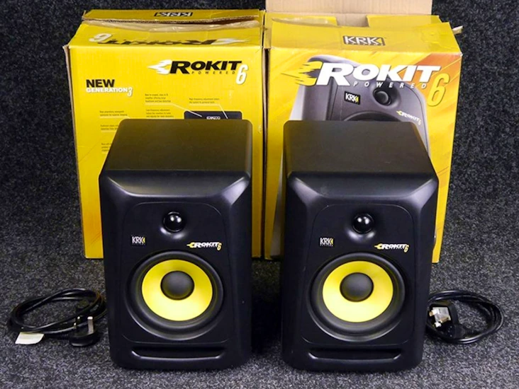 Pair of krk rokkit 6 g3 with scarlet 2i2 audio interface