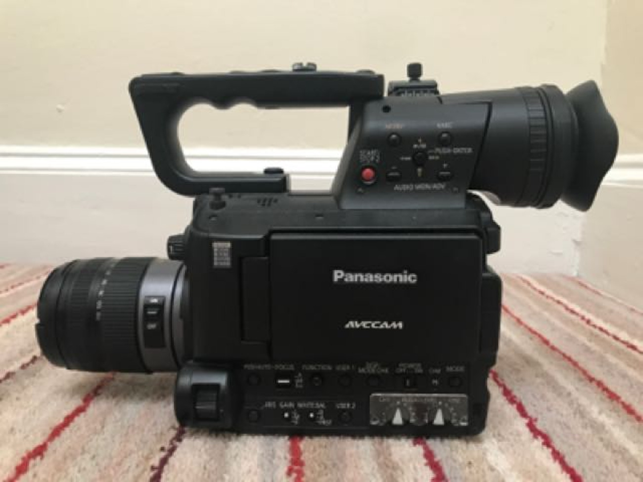 Panasonic af100a avcvam professional video camera kit