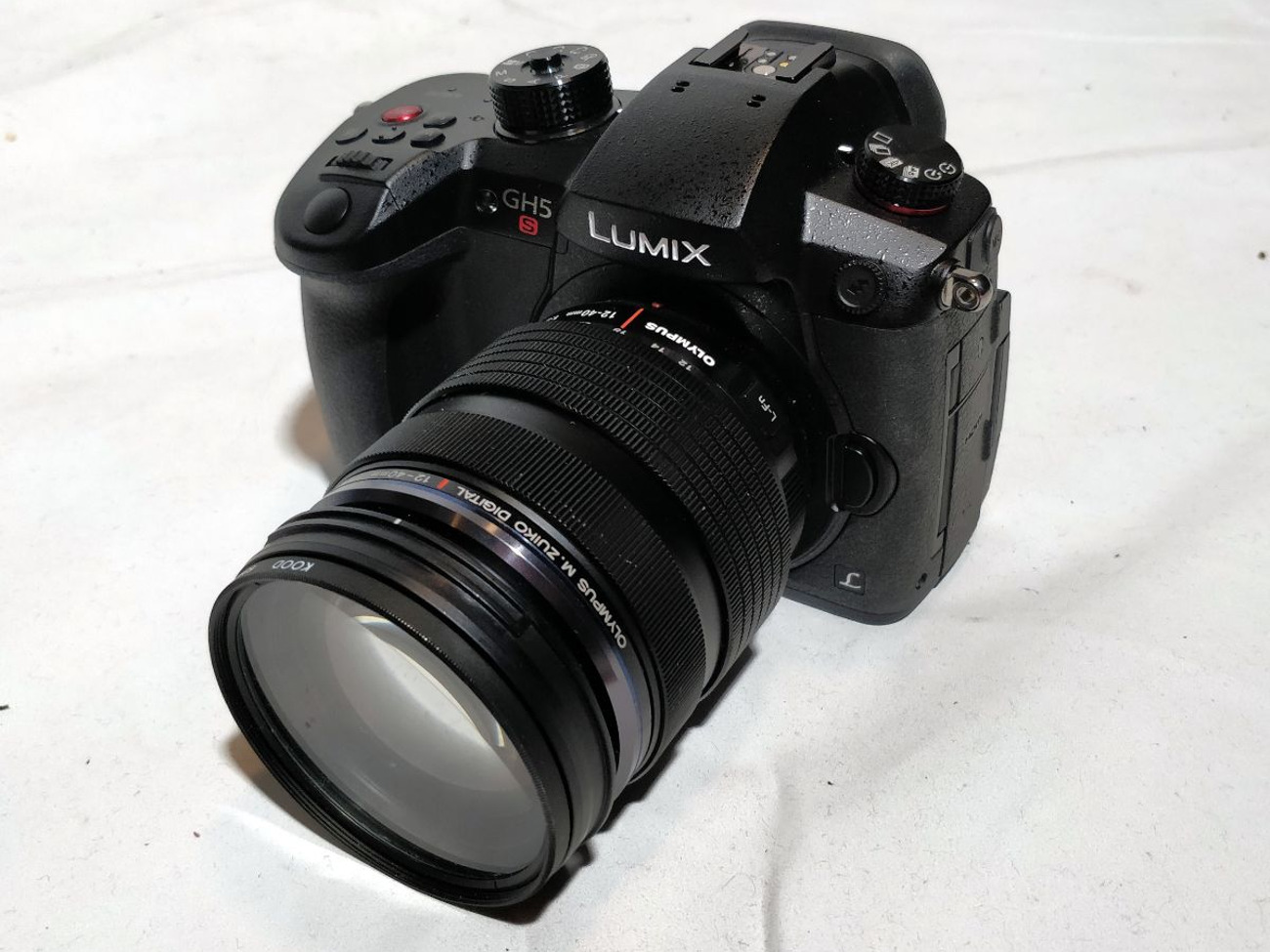 Panasonic gh5s video camera w/olympus m zuiko 12 - 40mm lens