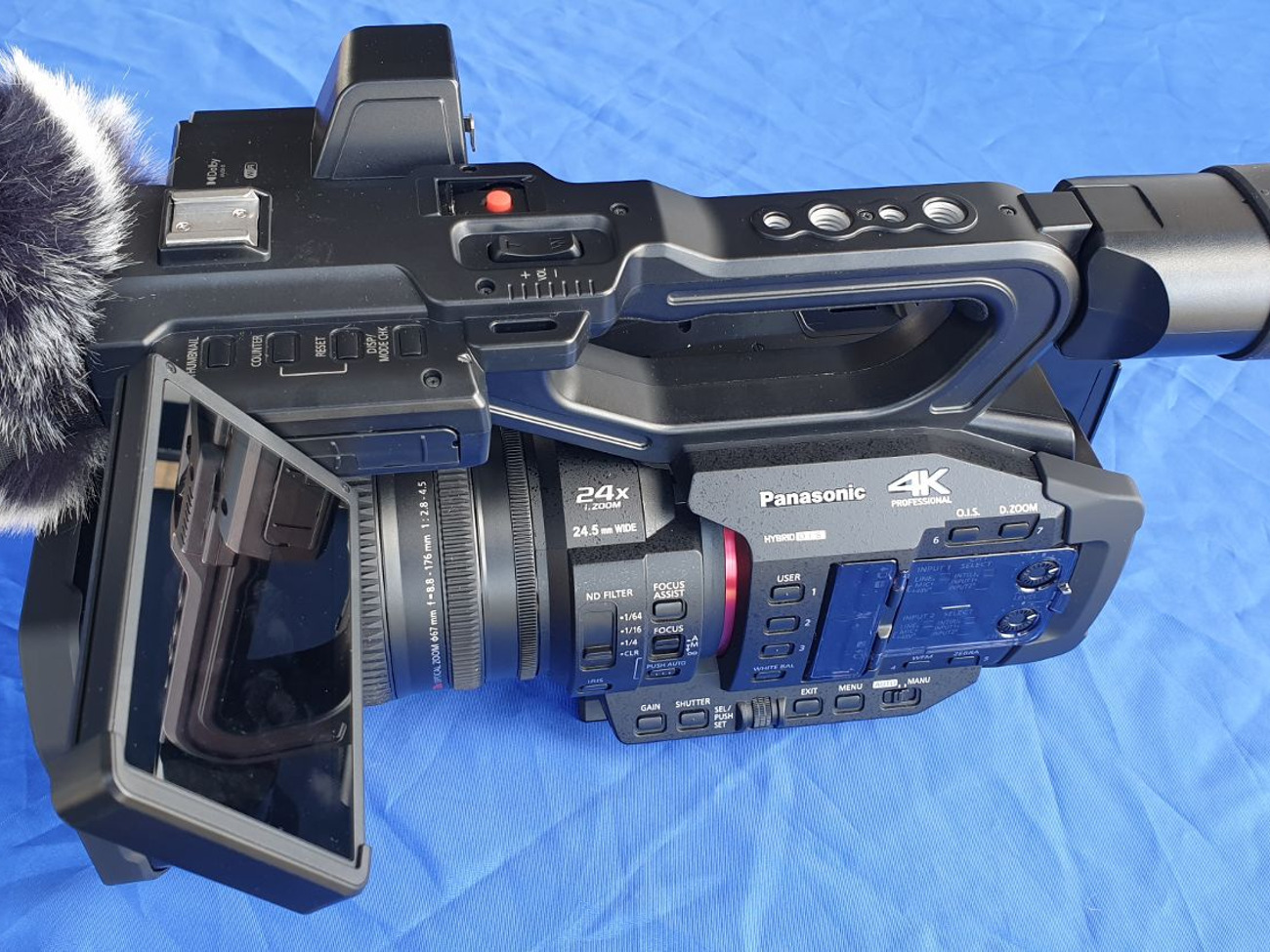 Panasonic hc-x2 4k 60p professional broadcast camcorder video camera