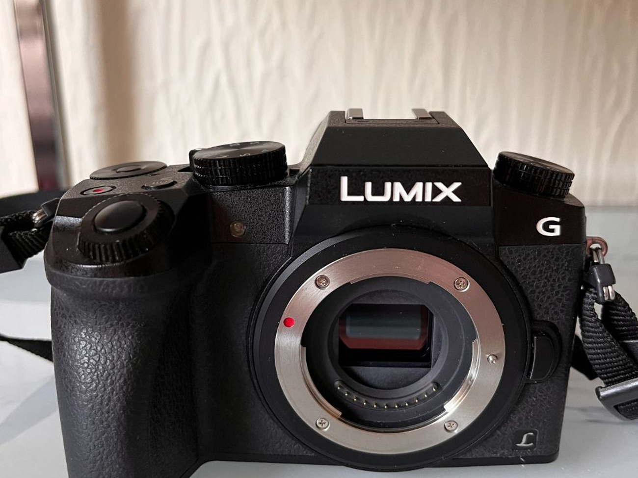 Panasonic lumix dmc-g7 body 