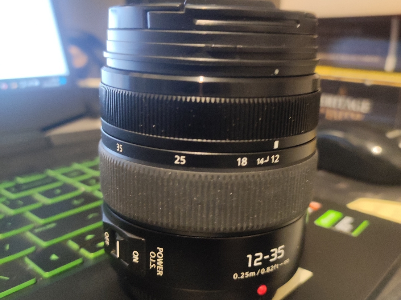 Panasonic lumix g x vario 12-35mm f/2.8 ii  lens