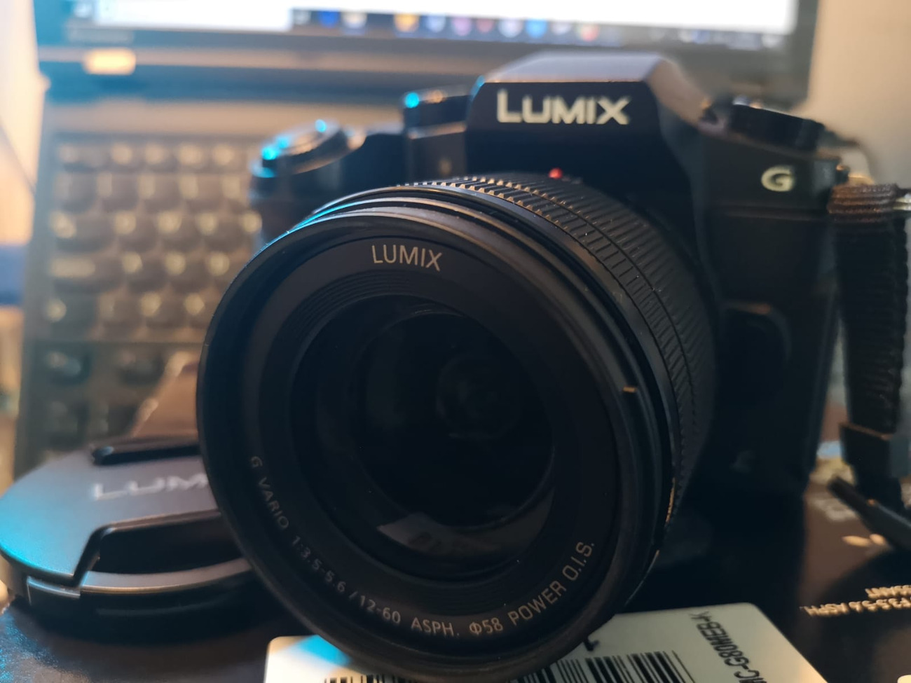 Panasonic lumix g80 with lumix g vario 12-60mm lens