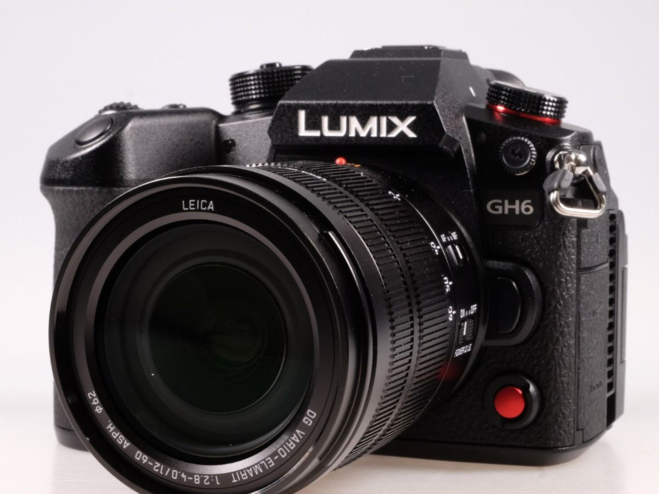 Panasonic lumix gh6 + 12-60mm leica lens