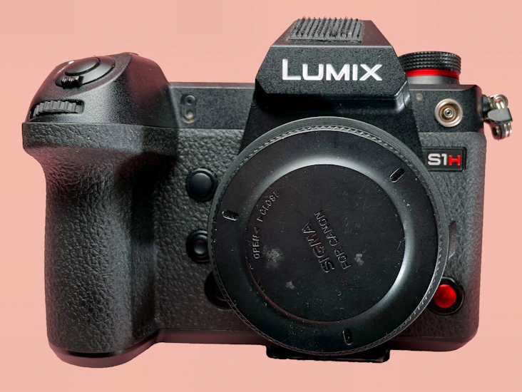 Panasonic lumix s1h full frame 6k digital camera kit