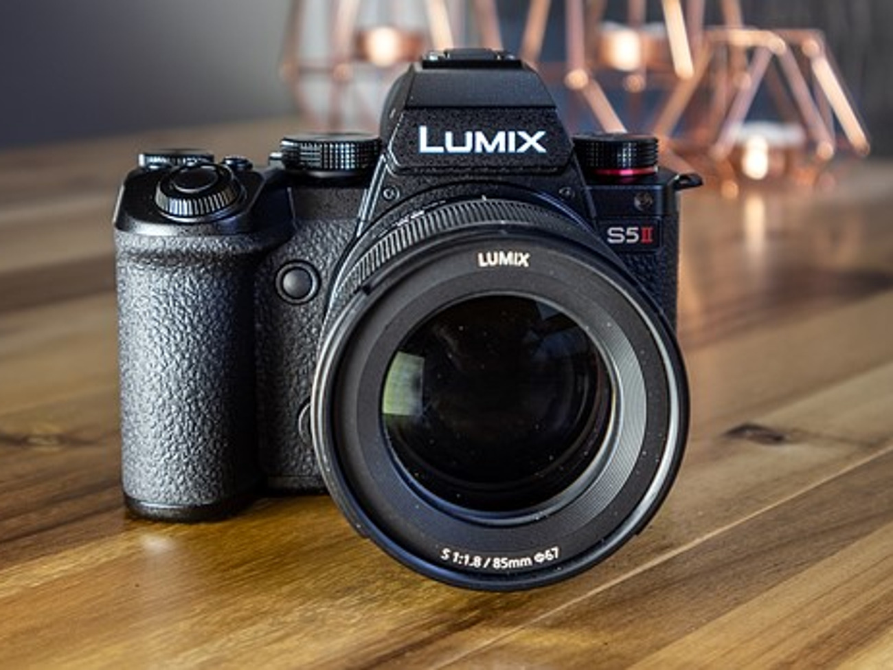 Panasonic lumix s5ii full frame (phase based autofocus)