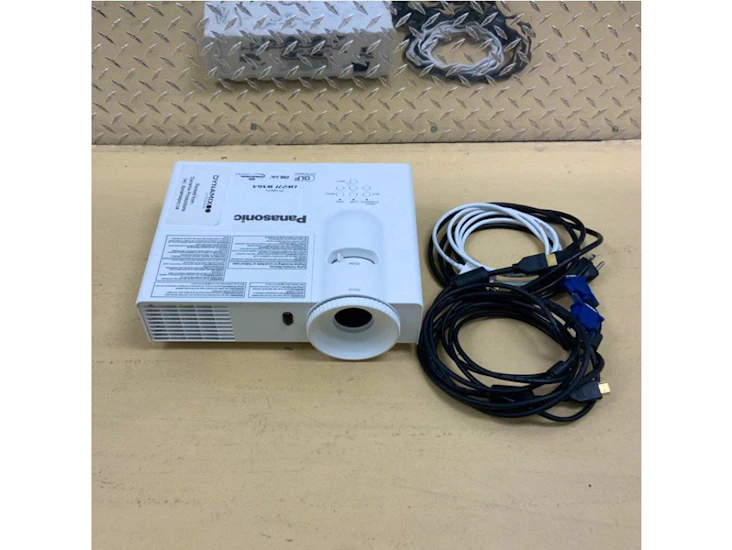 Panasonic pr lw271 - projector