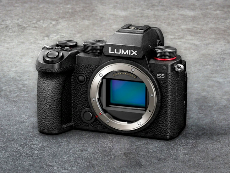 Panasonic s5 camera basic kit