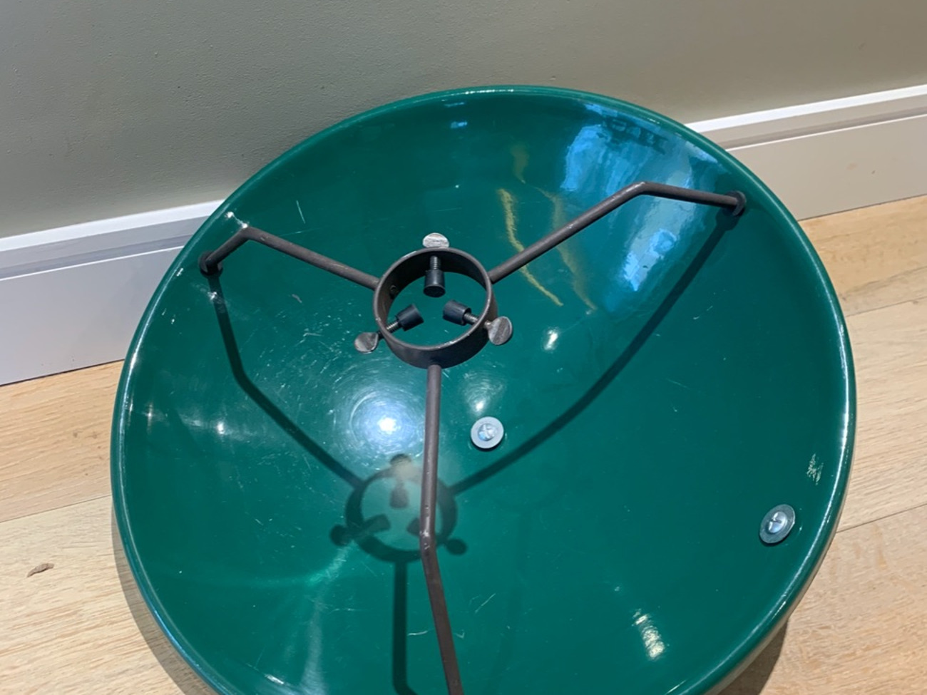 Parablic microphone dish
