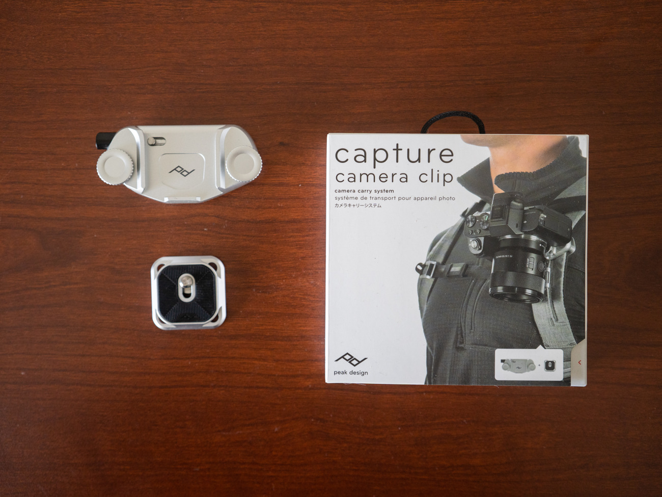 Peak design capture clip v3 - ideal for weddings/events