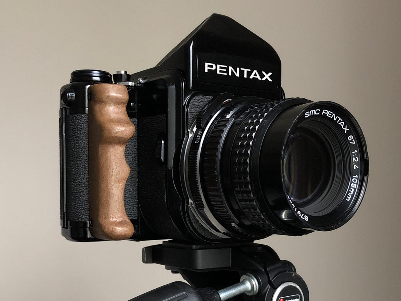 Rent Pentax 67 + Pentax SMC 105mm f/2.4 lens from Ollie A