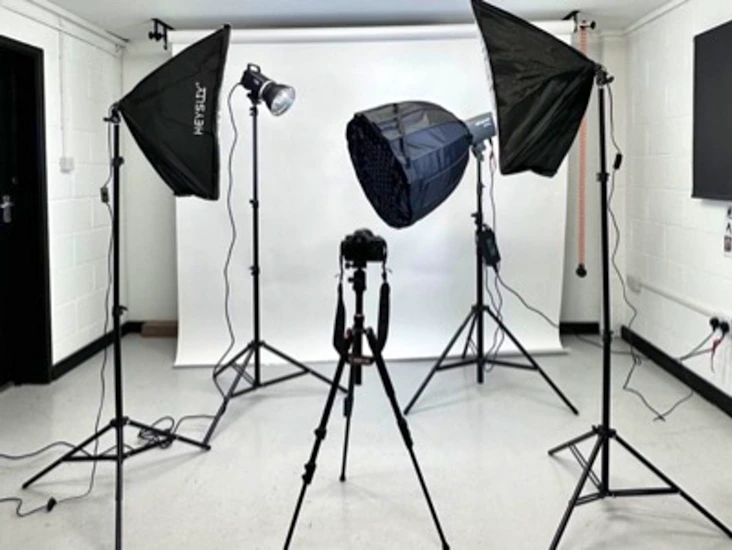 Photography studio - brentwood