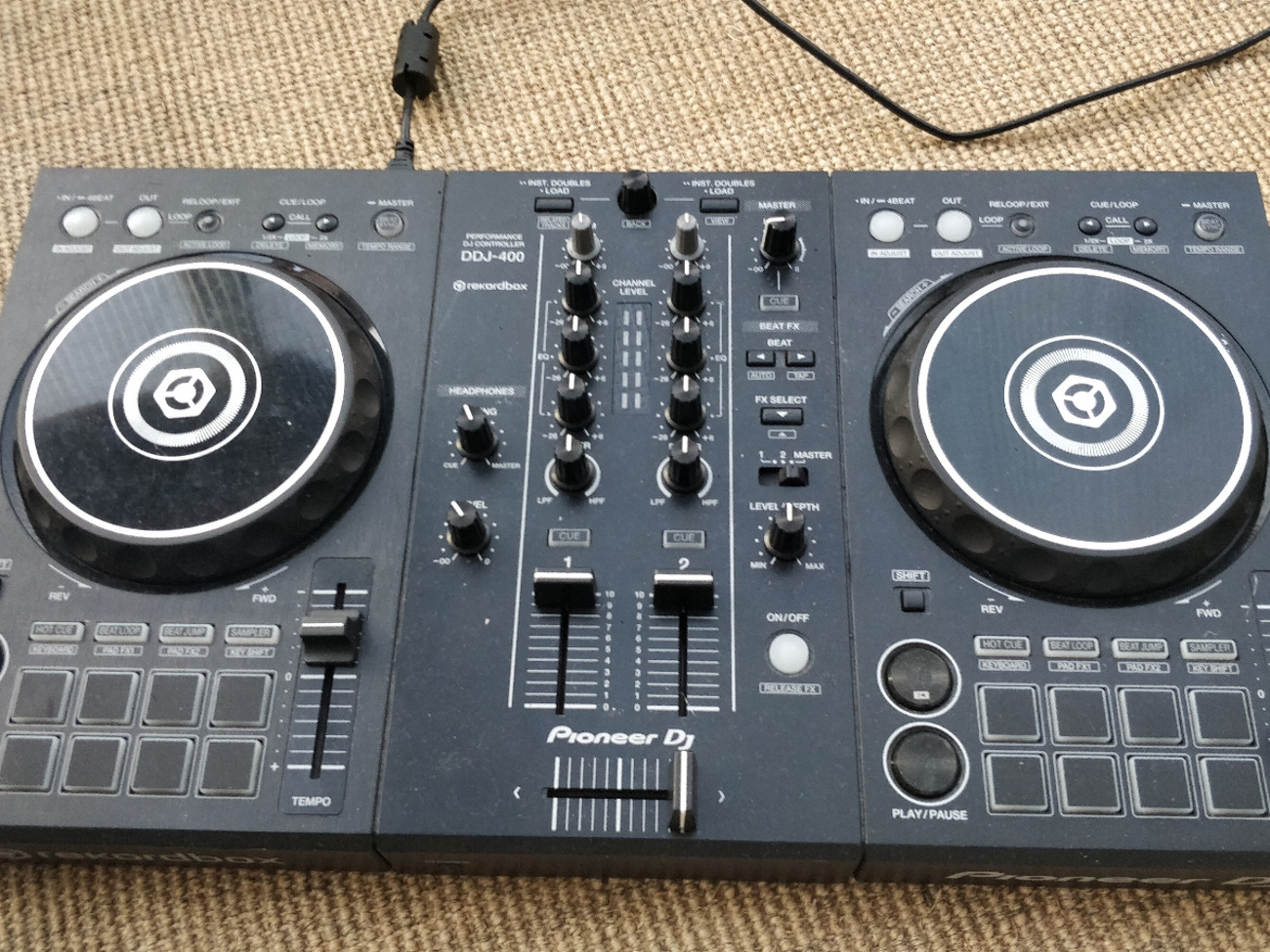 Pioneer ddj-400 decks dj controller