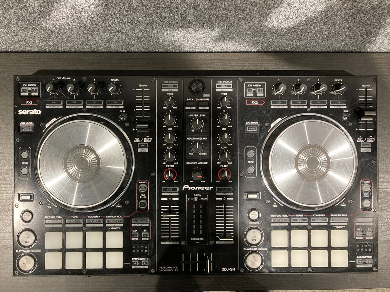 Pioneer ddj-sr controller with magma case