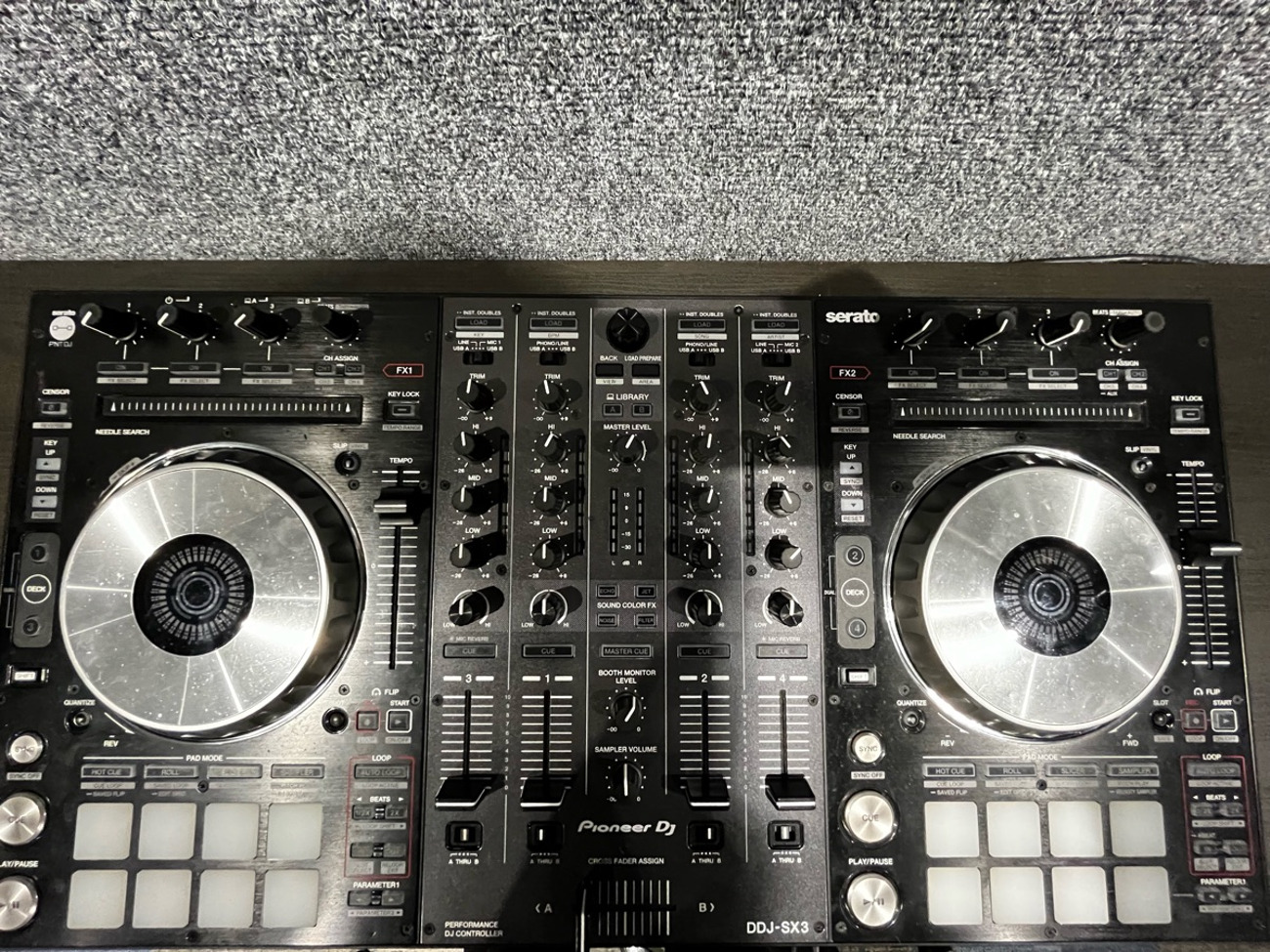 Pioneer ddjsx3 controller