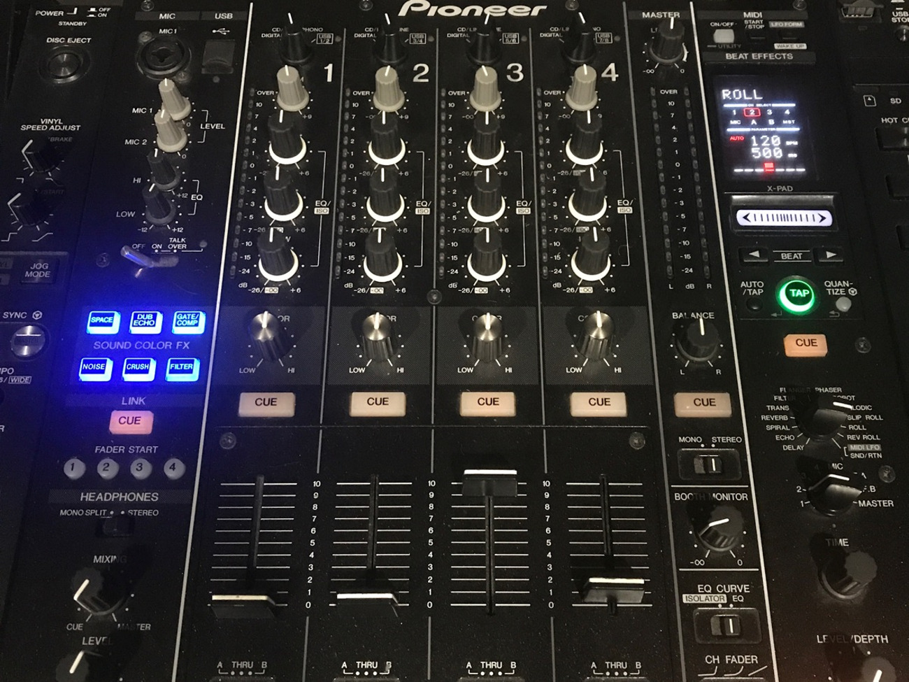 Pioneer dj 900 nxs mixer 