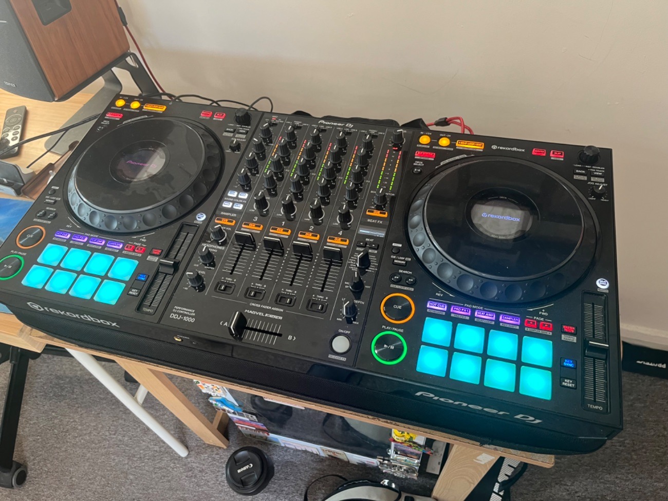 Pioneer dj ddj 1000 dj controller