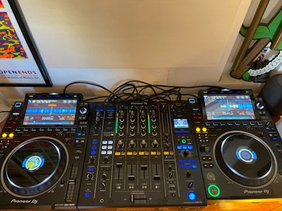 ⭐︎再値下げしました⭐︎Pioneer CDJ400 2台& DJM600セット⭐︎ Rent Pioneer DJM A9 and 2x Pioneer CDJ3000 from Daisuke S