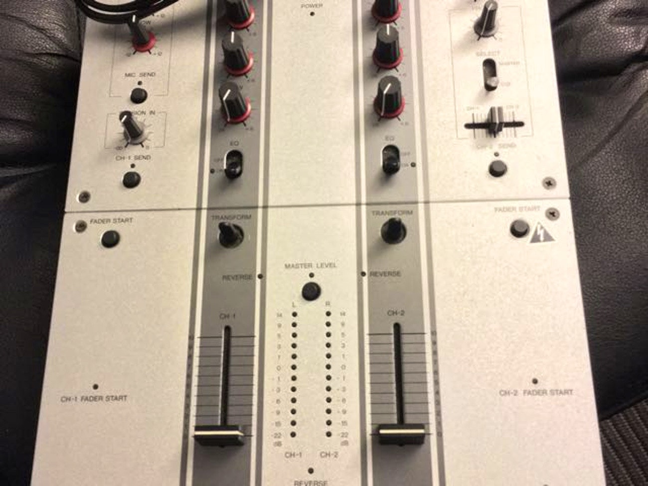 Pioneer DJM-707 DJミキサー(Rent Pioneer DJM-707 Pioneer DJM-707 DJミキサー(Rent Pioneer DJM-707