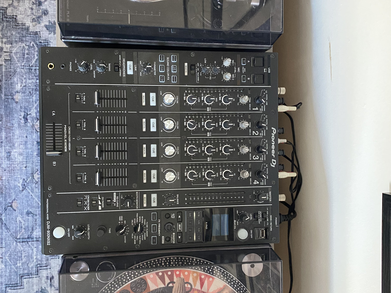 Pioneer djm900 nxs2 mixer and 2 x xdj700