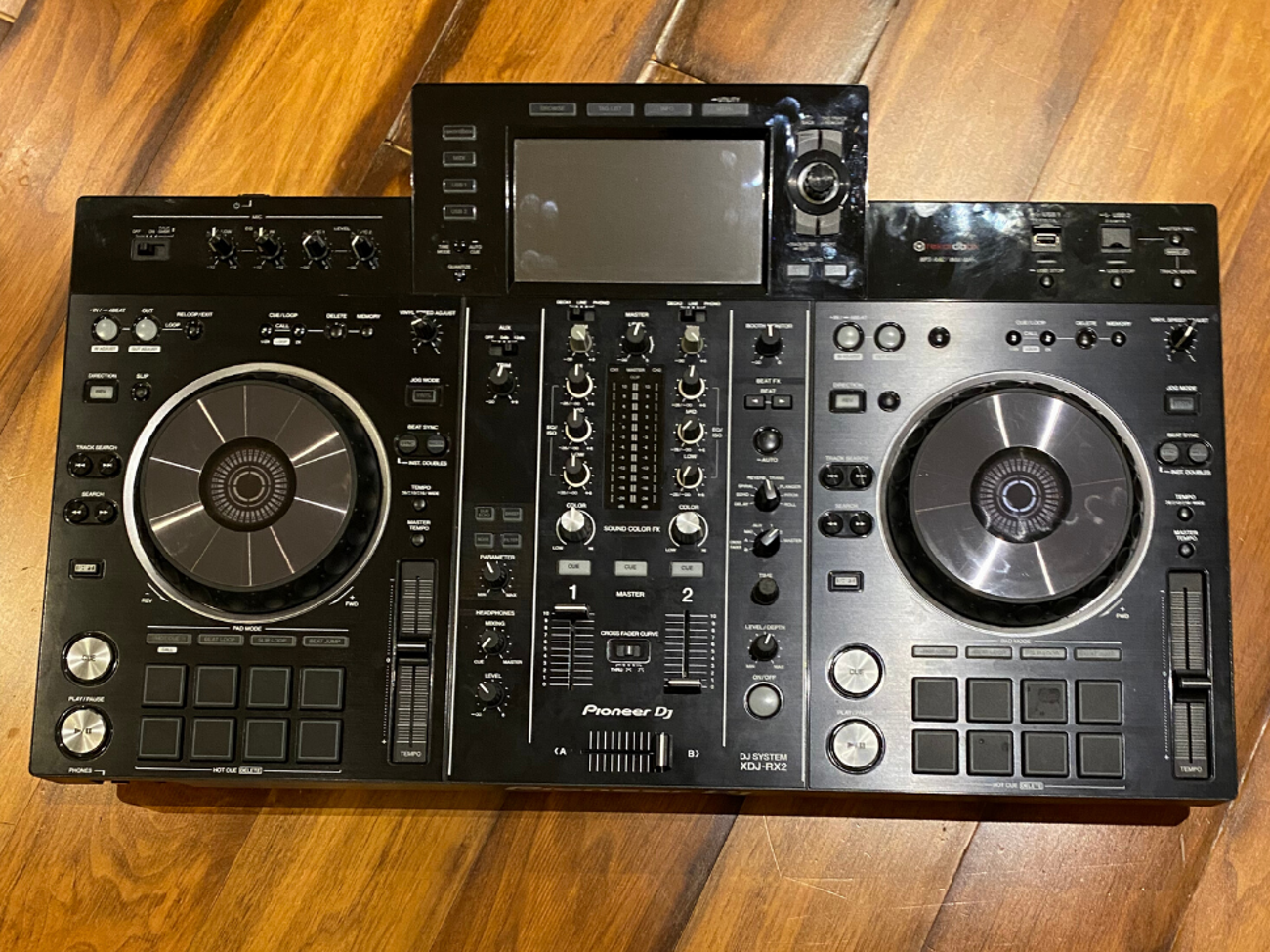 Pioneer xdj rx2 all-in-one pro dj desk