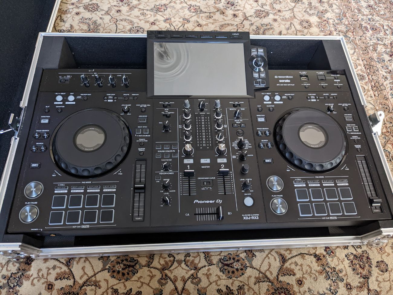 Rent Pioneer XDJ-RX3 DJ Controller from Nathan L, Hither Green