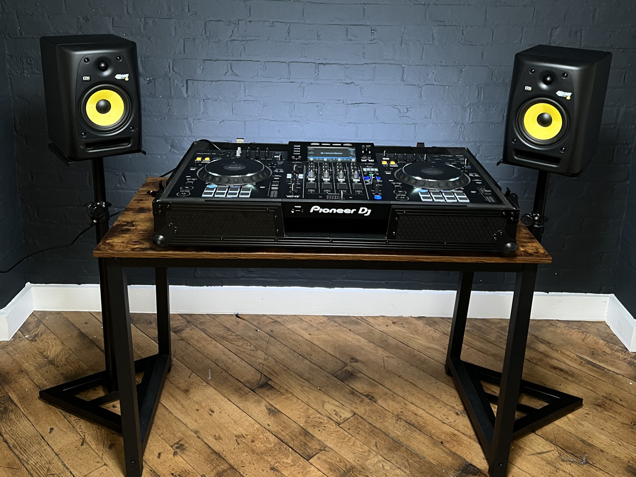 Pioneer xdj-xz decks rokit 6 speakers event 5 pat tested ✅ rx