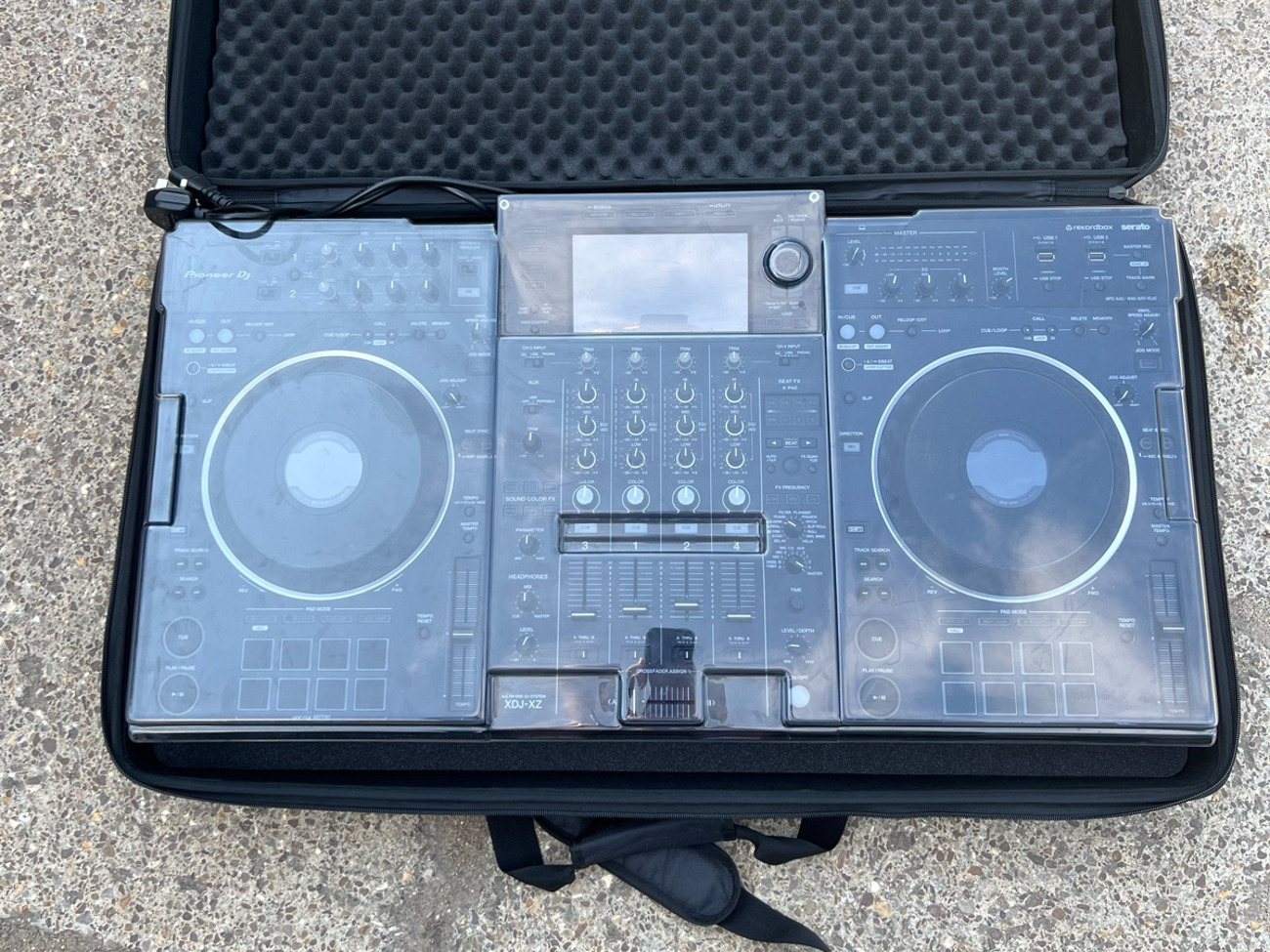 【本日のみ値下げ】XDJ-XZ+デッキセーバー 本日のみ値下げ】XDJ-XZ+デッキセーバー XDJ-XZ+デッキセーバー