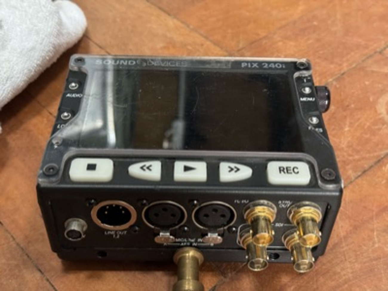 Pix 240i video/audio recorder/player