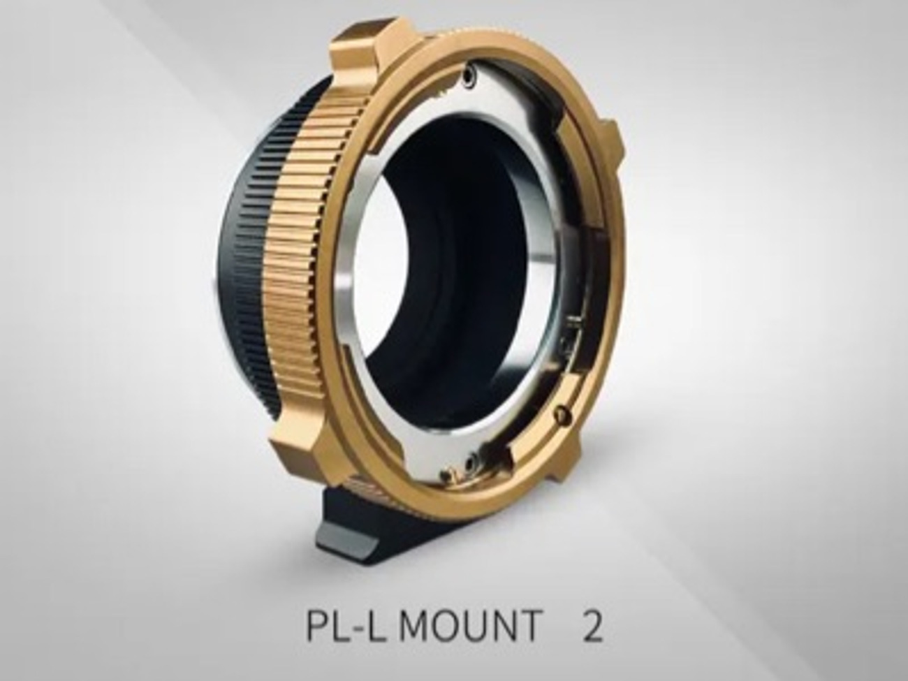 Pl to l mount adapter 