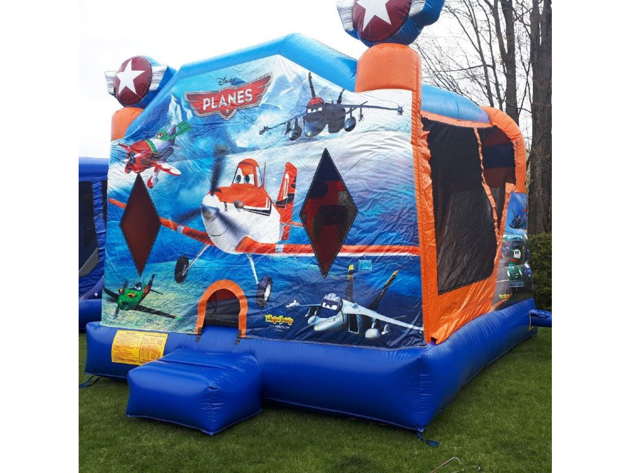 Planes bouncy castle for rent