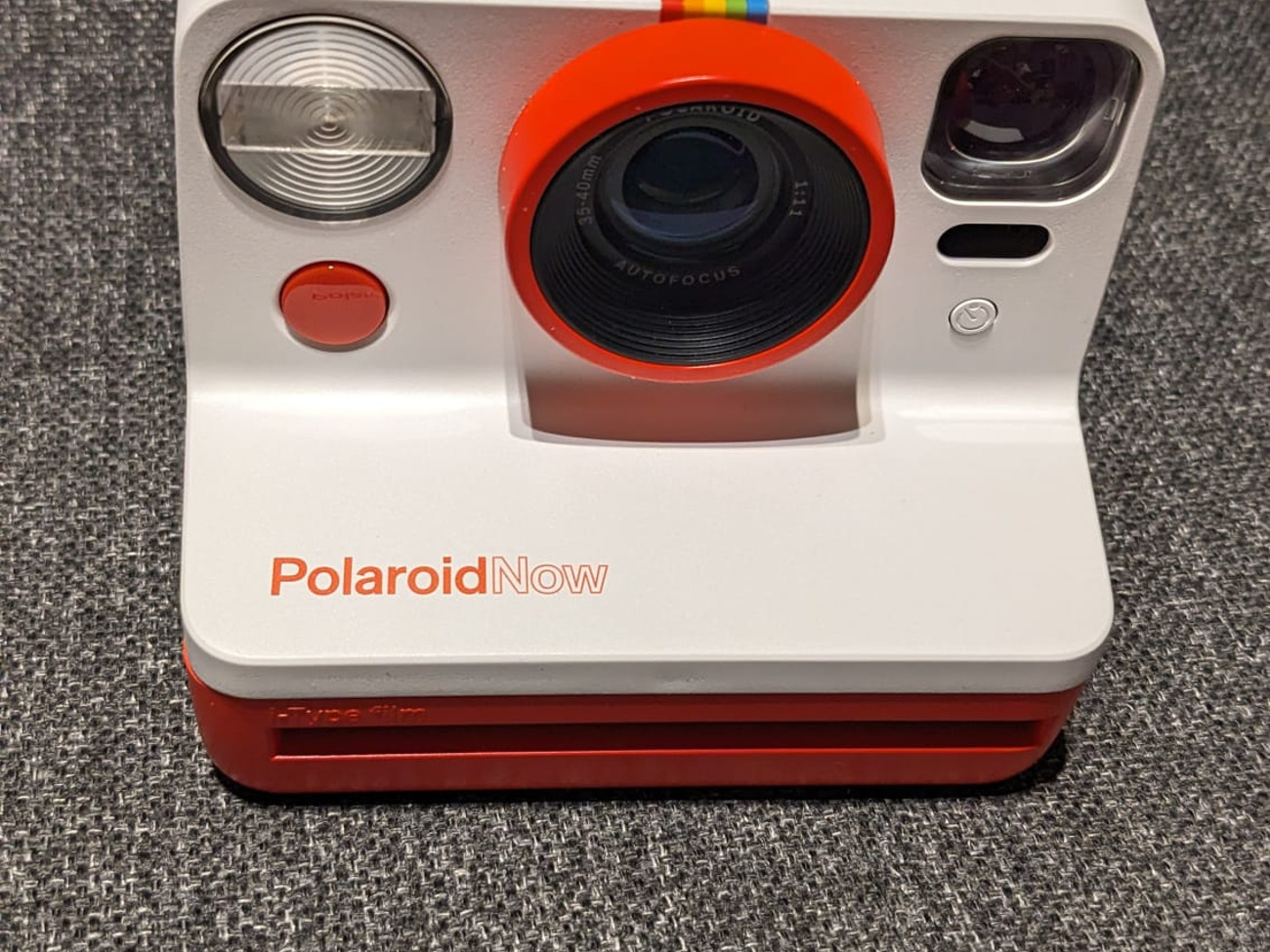 Polaroid now i-type instant camera (red)