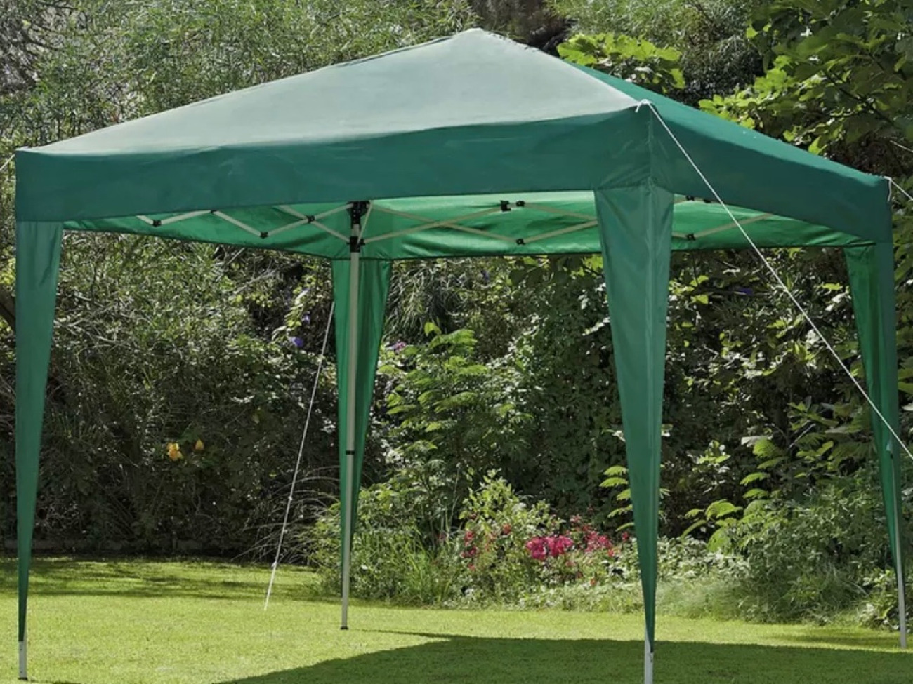 Pop-up gazebo