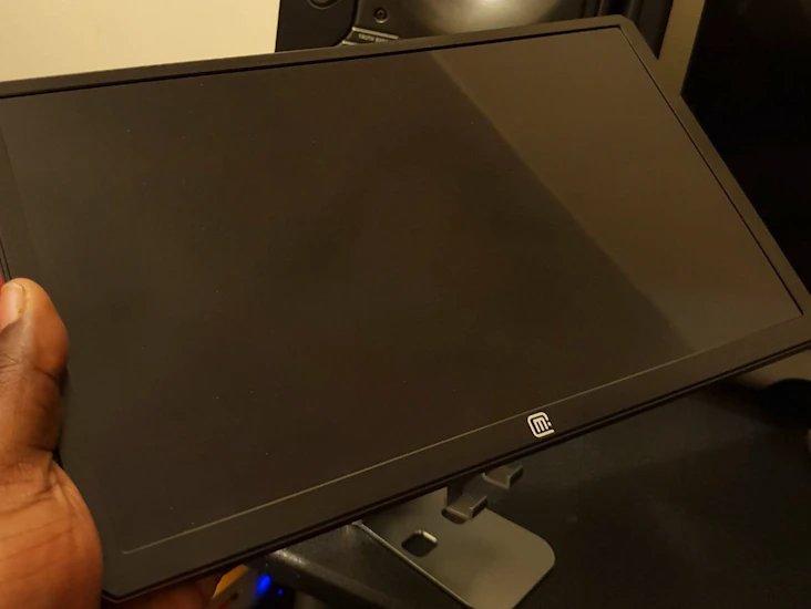 Portable 13.3inc screen/monitor