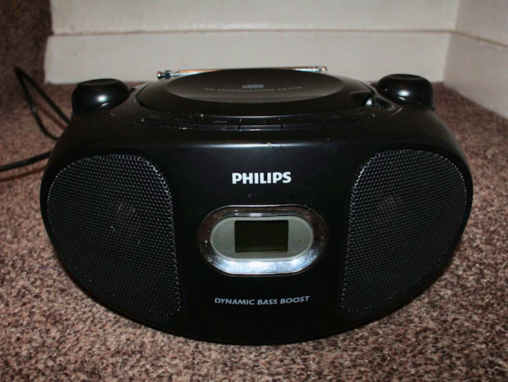 Portable cd player and radio