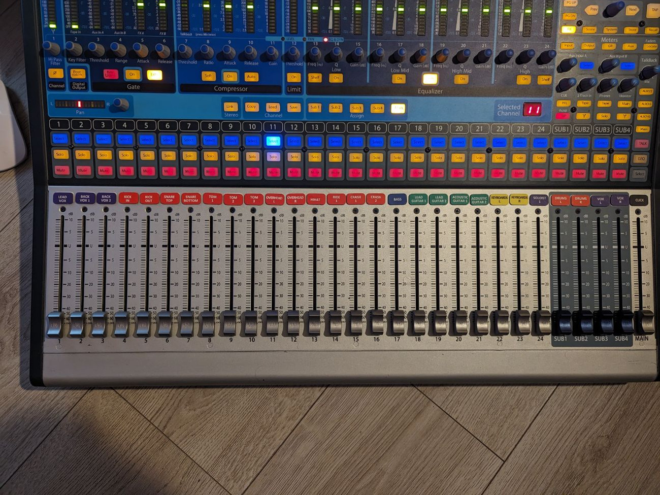 Presonus studio live 24.4.2 mixing desk