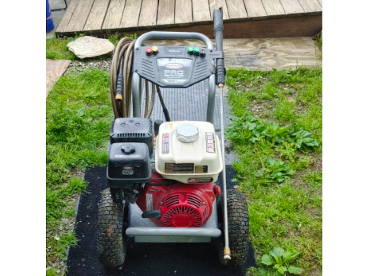 Pressure washer