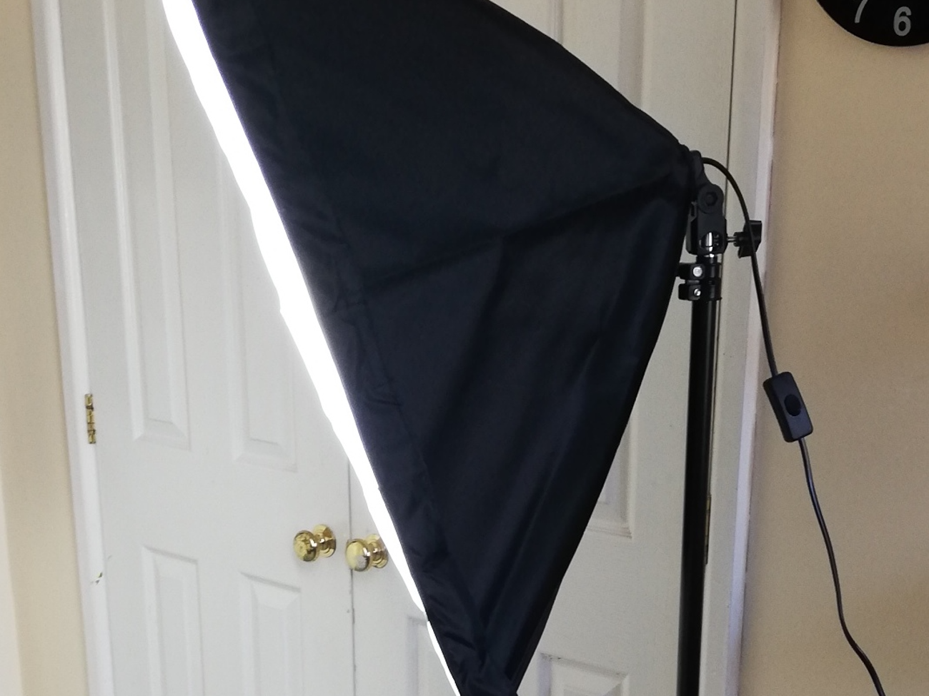 Professional photography softbox lighting (2 x 80w)