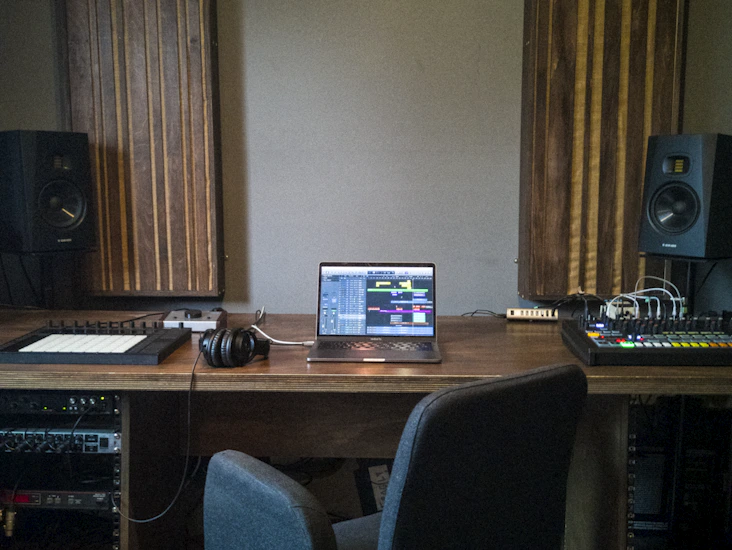 Professional recording studio in east london with cosy vibes